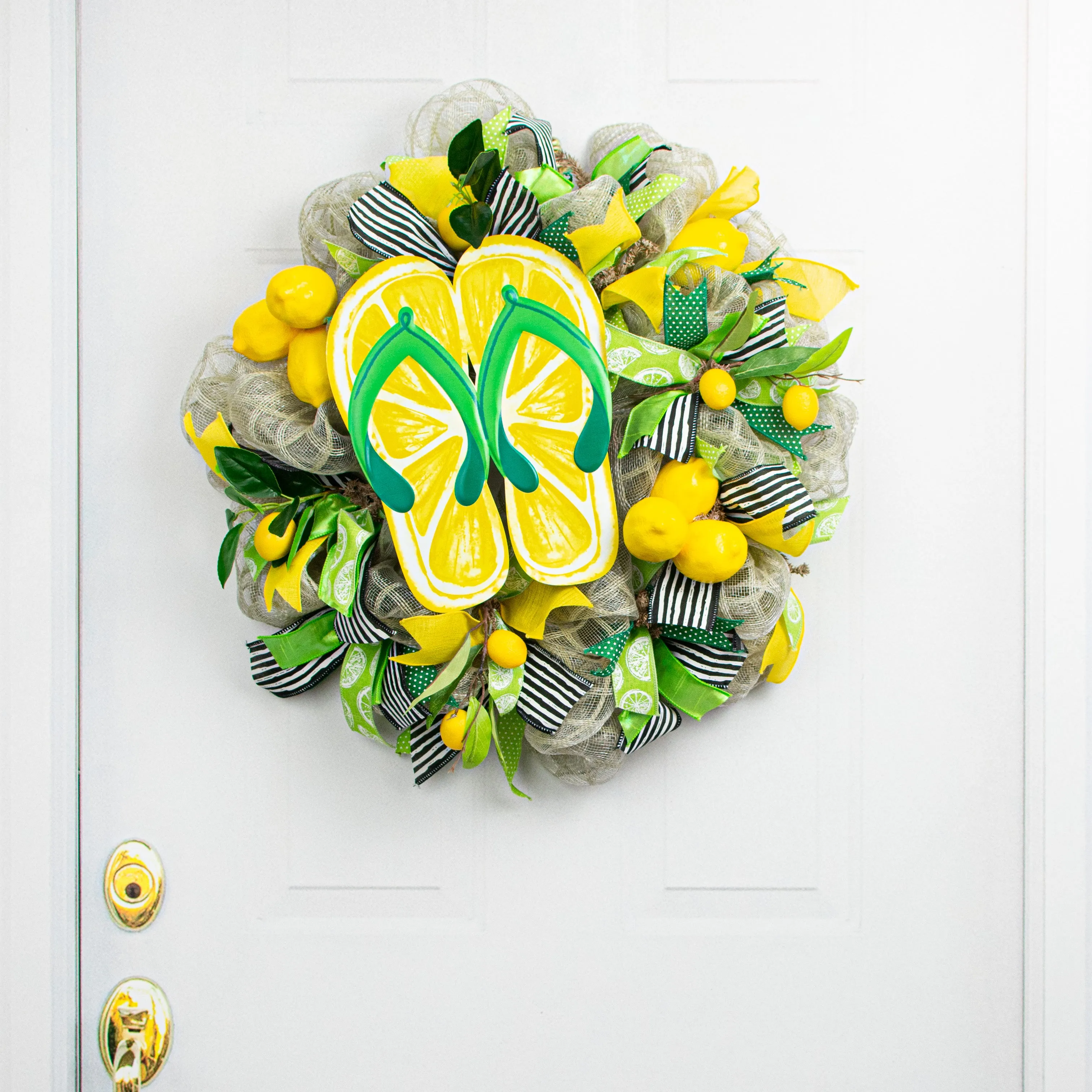 12" Embossed Metal Hanger: Lemon Flip Flops